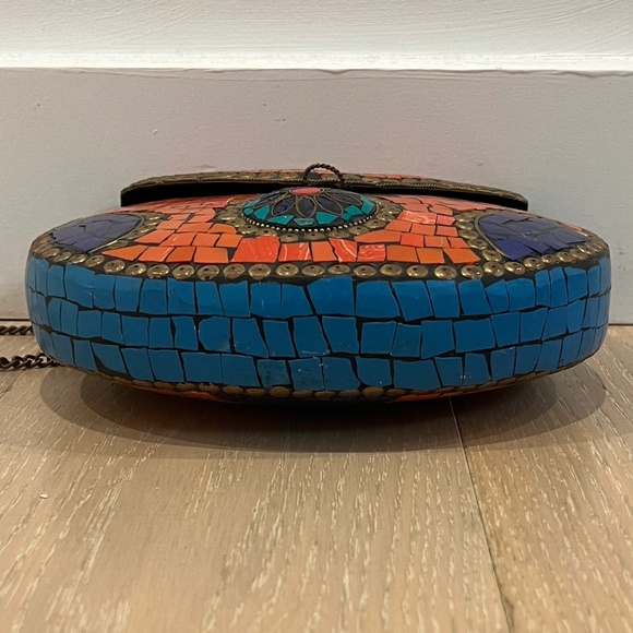 Handmade Mosaic Tile Crossbody Metal Handbag (Red & Blue) - Picture 5 of 11